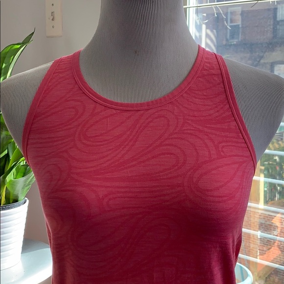 Moving Comfort running tank - Picture 2 of 6